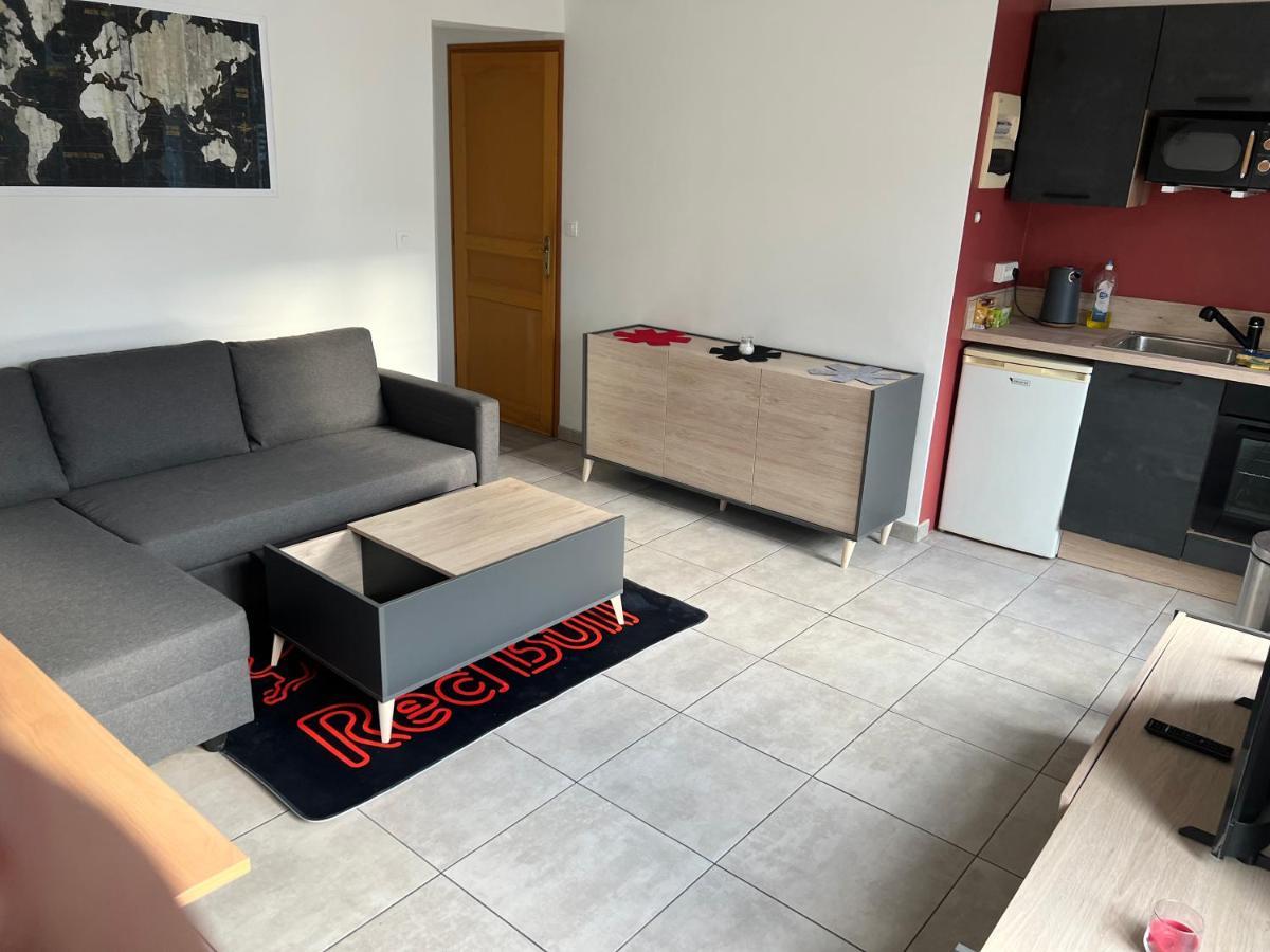 1 Appartement Neuf Centre Flers Acces Facile Proche Gare Et Commodites Dış mekan fotoğraf